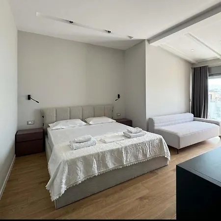 Penthouse With Jackuzy Apartment Sarande Exterior photo